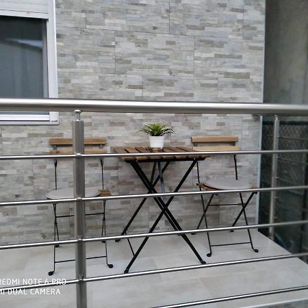 Lavim Apartments Сикия Екстериор снимка