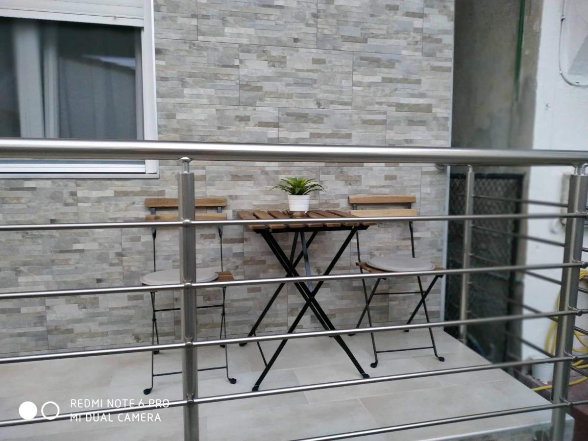 Lavim Apartments Сикия Екстериор снимка