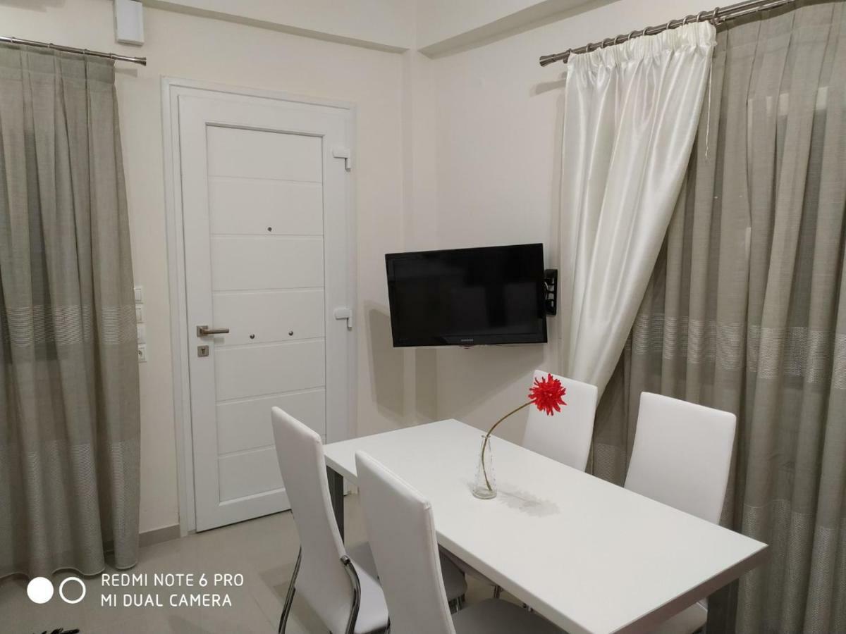 Lavim Apartments Сикия Екстериор снимка
